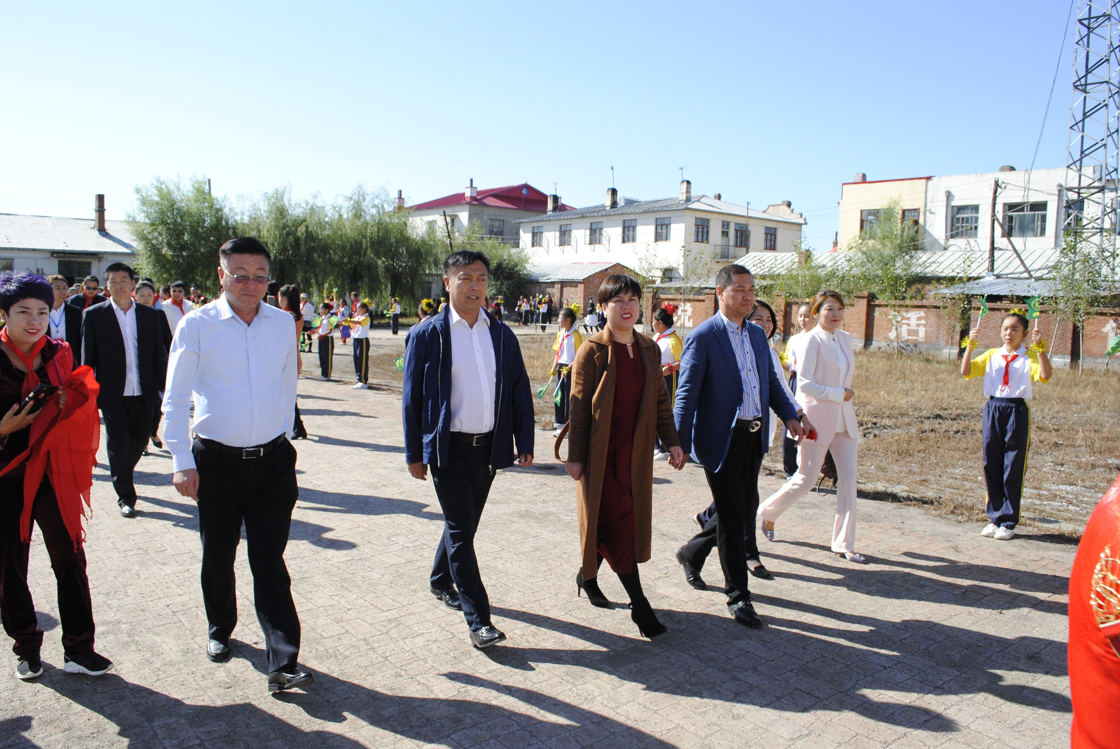 第118所 哈尔滨市呼兰区开云足球体育_开云足球(中国)
蔡立影小学