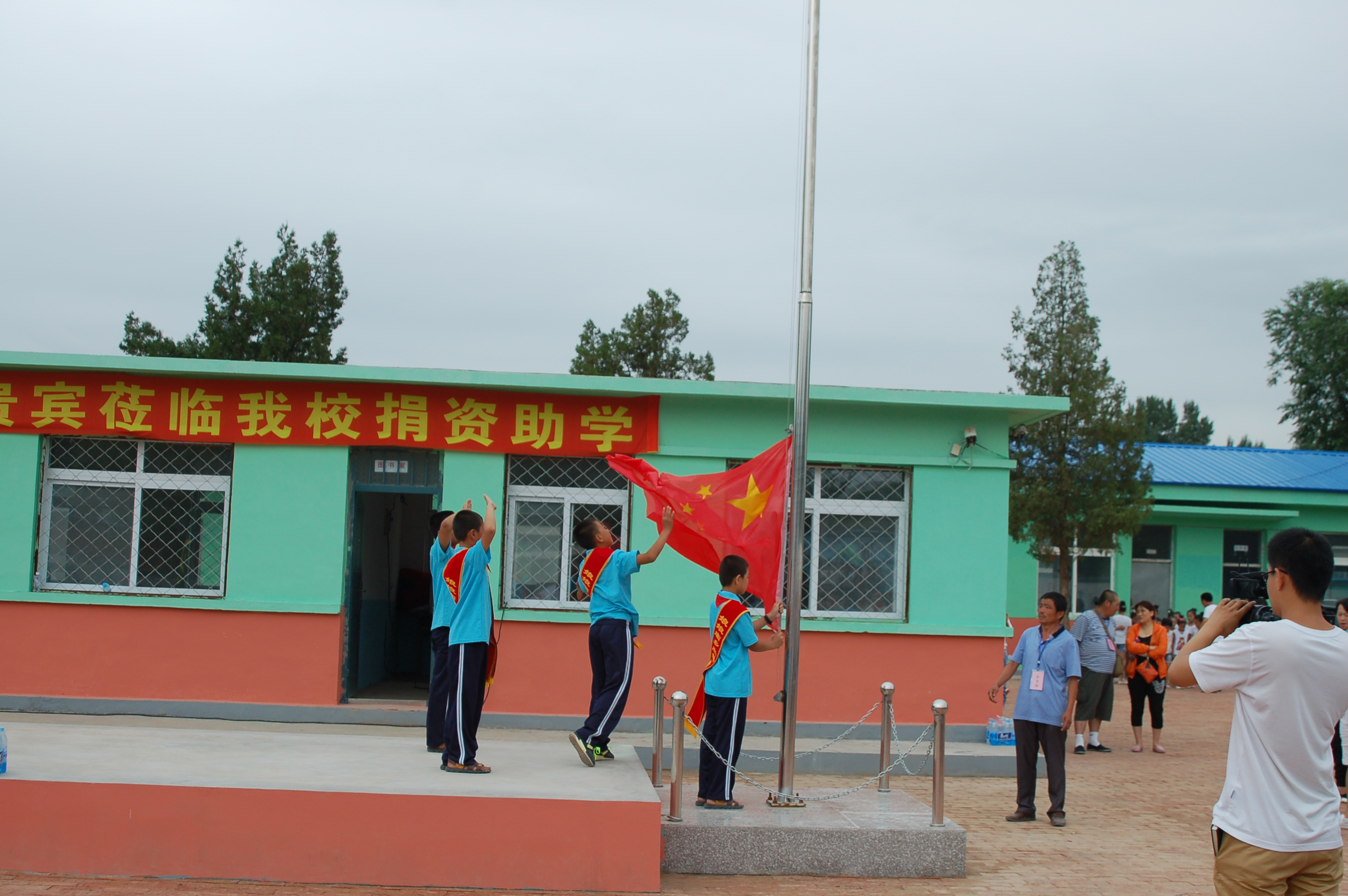 第57所  辽宁省葫芦岛市建昌县娘娘庙乡开云足球体育_开云足球(中国)
张越小学