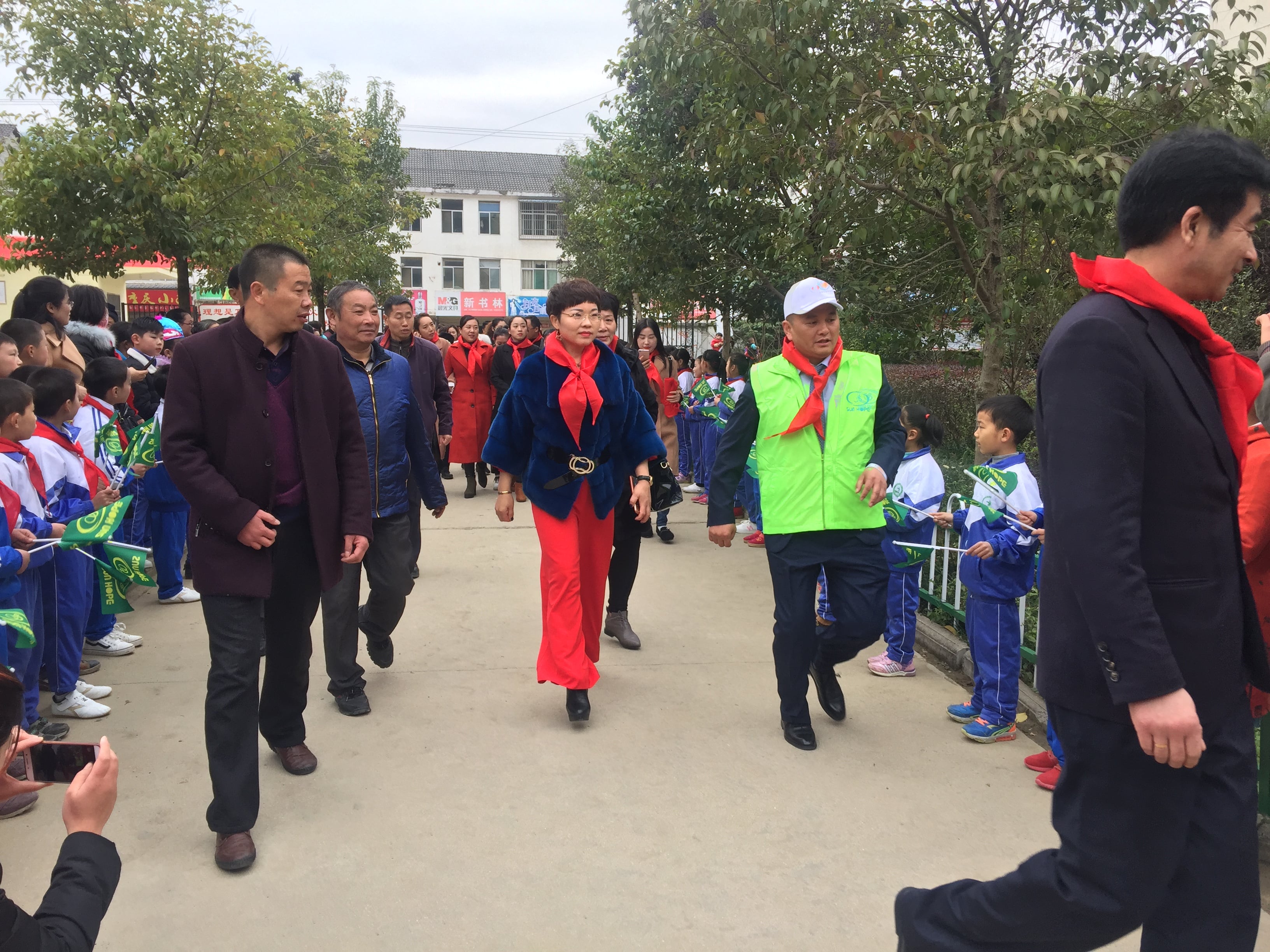 第132所 安庆市岳西县菖蒲开云足球体育_开云足球(中国)
程解勤小学 第132所 安庆市岳西县菖蒲开云足球体育_开云足球(中国)
程解勤小学
