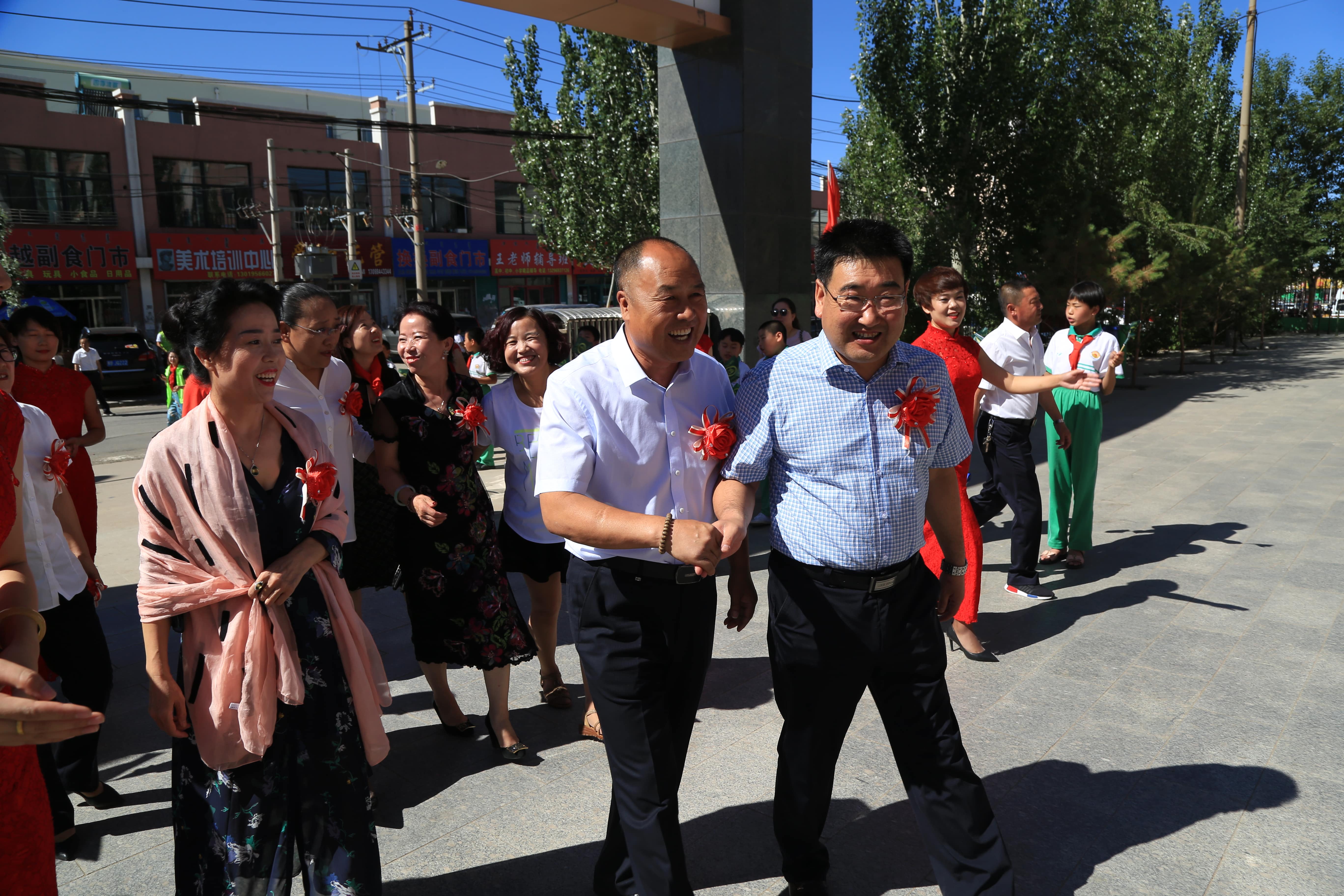 第157所 固阳县团结巷开云足球体育_开云足球(中国)
刘金萍小学